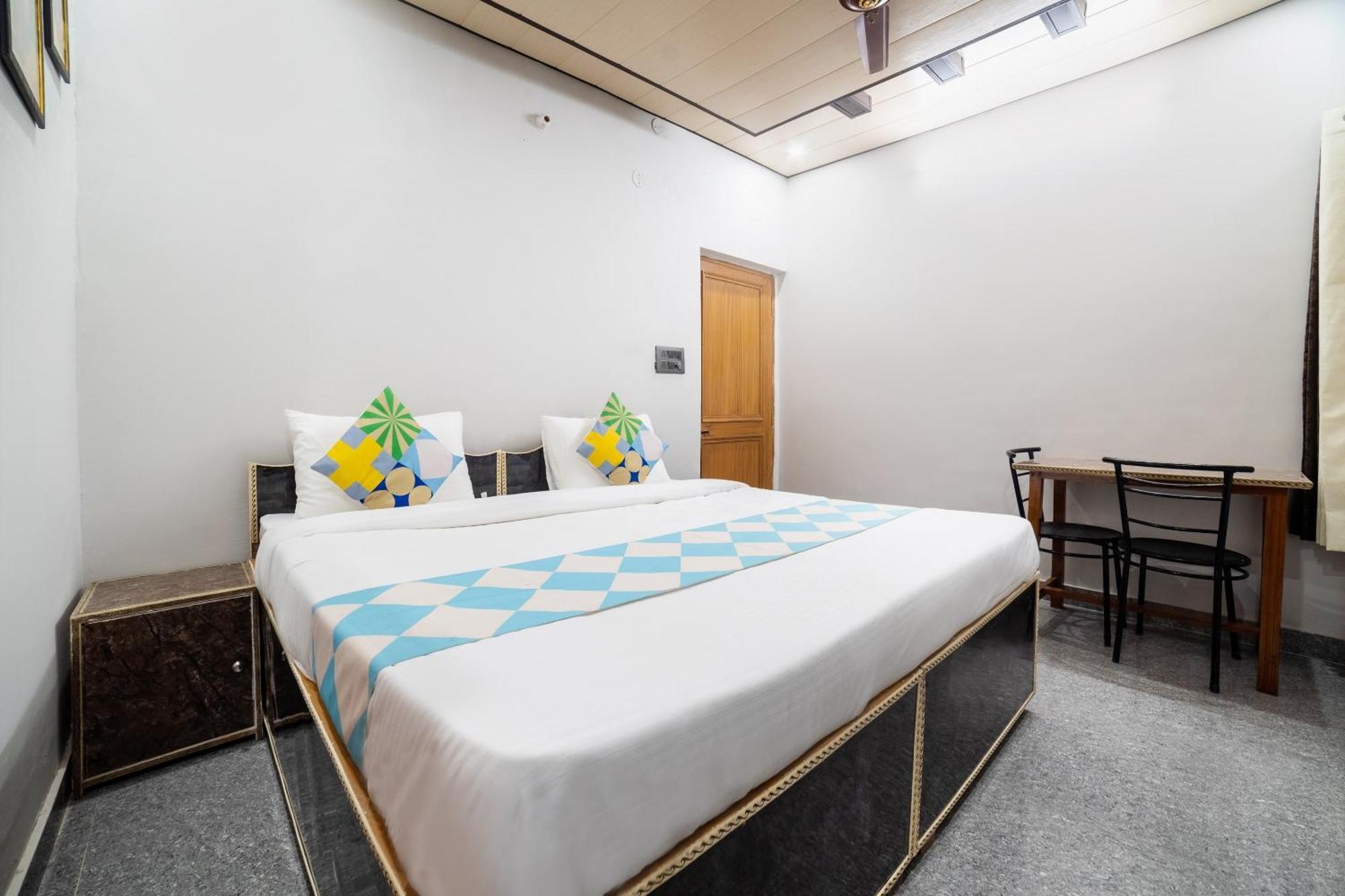 Hotel O Home Gautam Homestay Dehradun Exterior foto