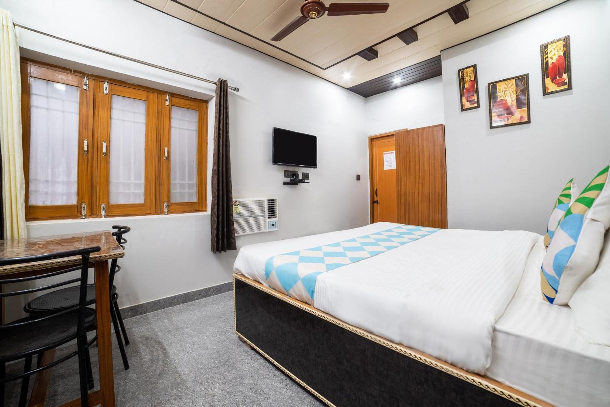 Hotel O Home Gautam Homestay Dehradun Exterior foto